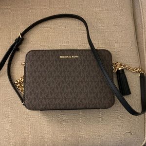 COPY - Michael Kors crossbody brand new
